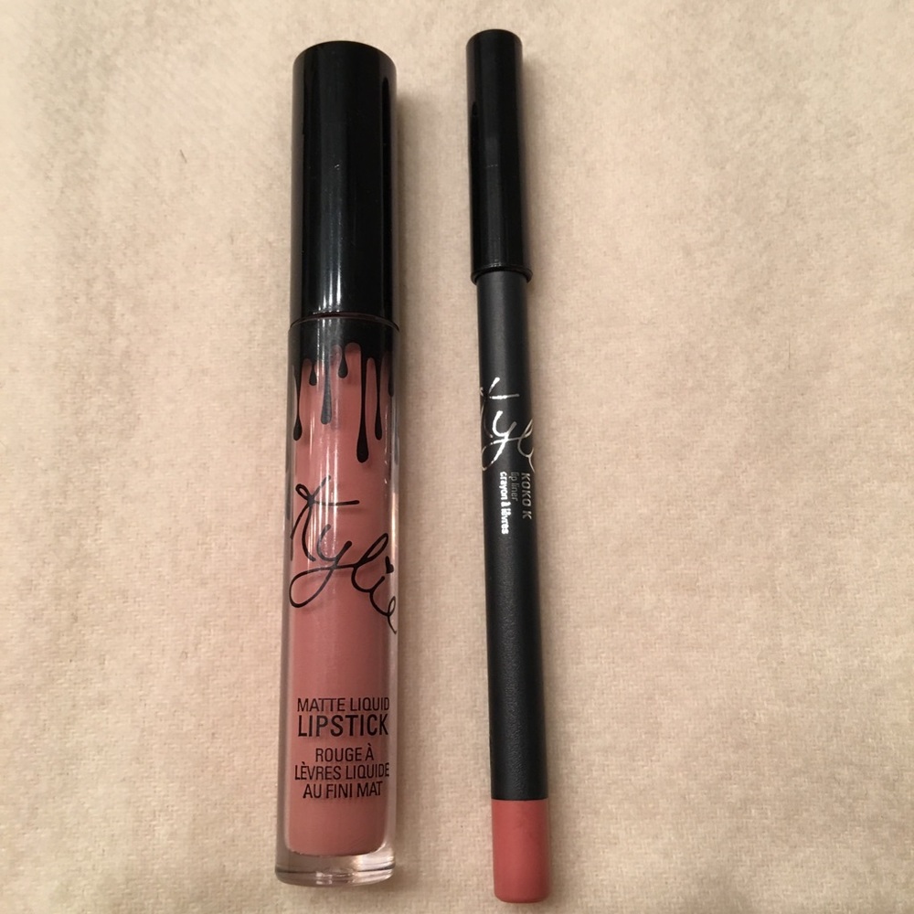 Kylie Cosmetic Lipkit